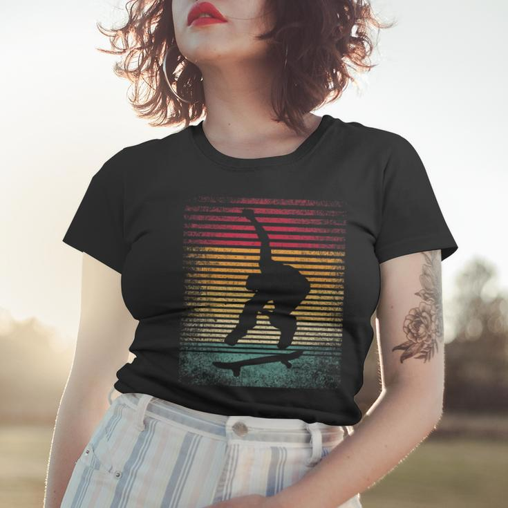 Vintage Retro Style Skateboarding Skate Skater Classic Gift Women T-shirt Gifts for Her