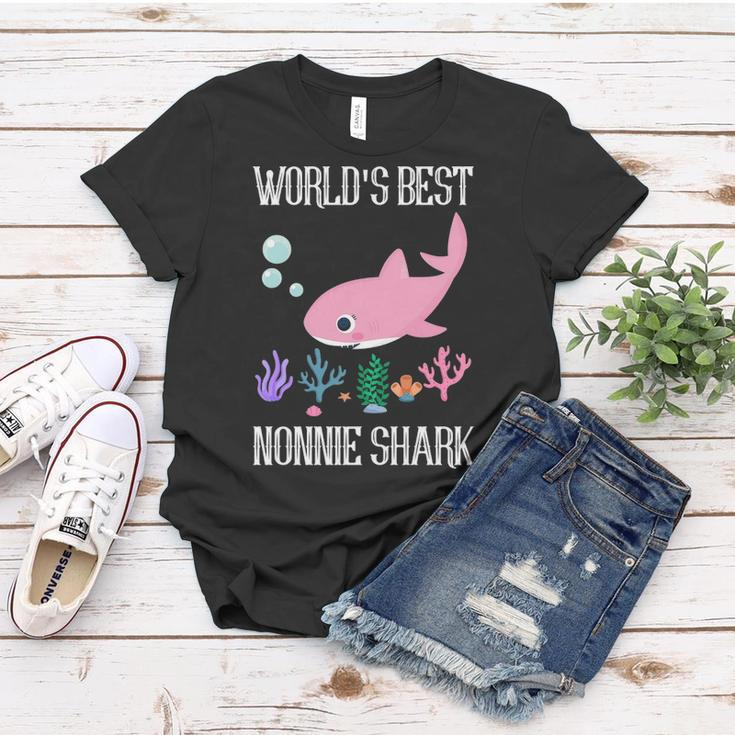 Nonnie Grandma Gift Worlds Best Nonnie Shark Women T-shirt Funny Gifts