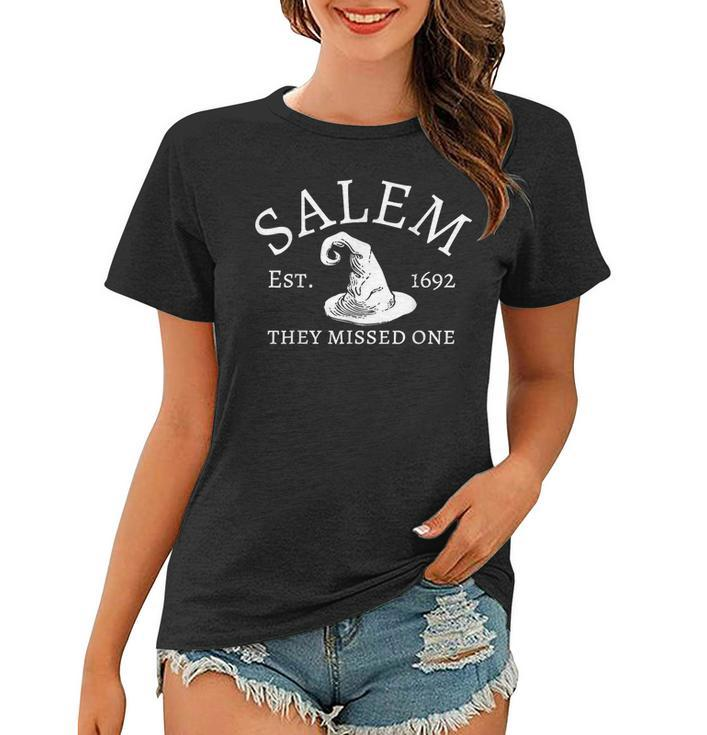 Vintage Salem 1692 They Missed One Retro Women T-shirt