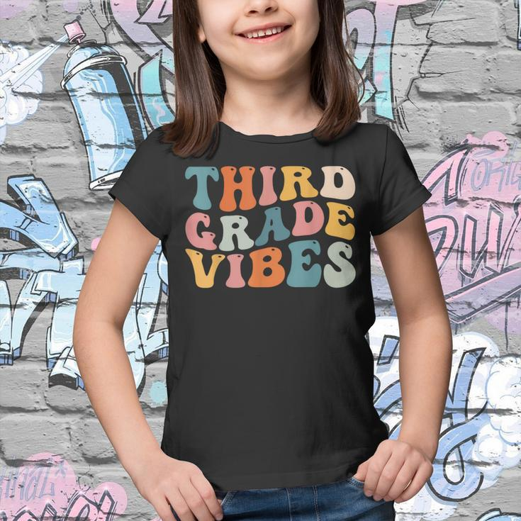 3Rd Grade Vibes Back To School Retro Third Grade Teachers 3Rd Grade Gifts Youth T-shirt