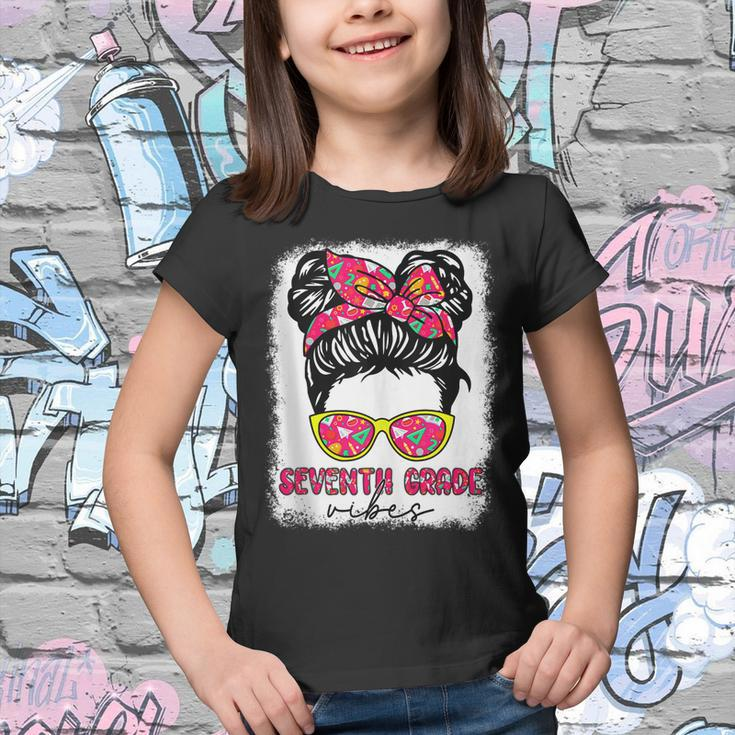 7Th Grade Vibes Messy Hair Bun Girl Back To School Bun Gifts Youth T-shirt