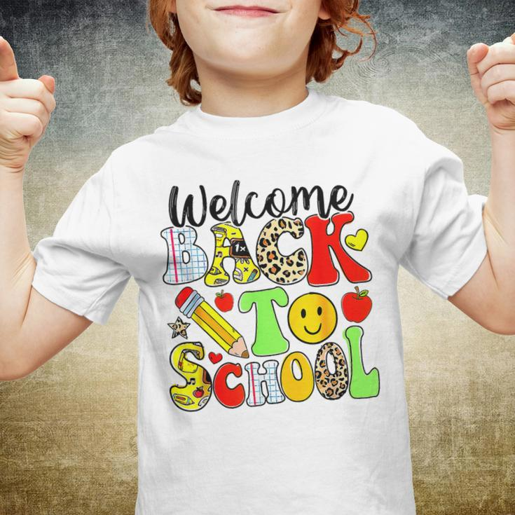 Groovy Teacher Vibes Elementary Retro Welcome Back To School Gifts For Teacher Funny Gifts Youth T-shirt