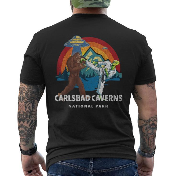 Carlsbad Caverns National Park Bigfoot Alien Vintage Ufo Men's T-shirt Back Print