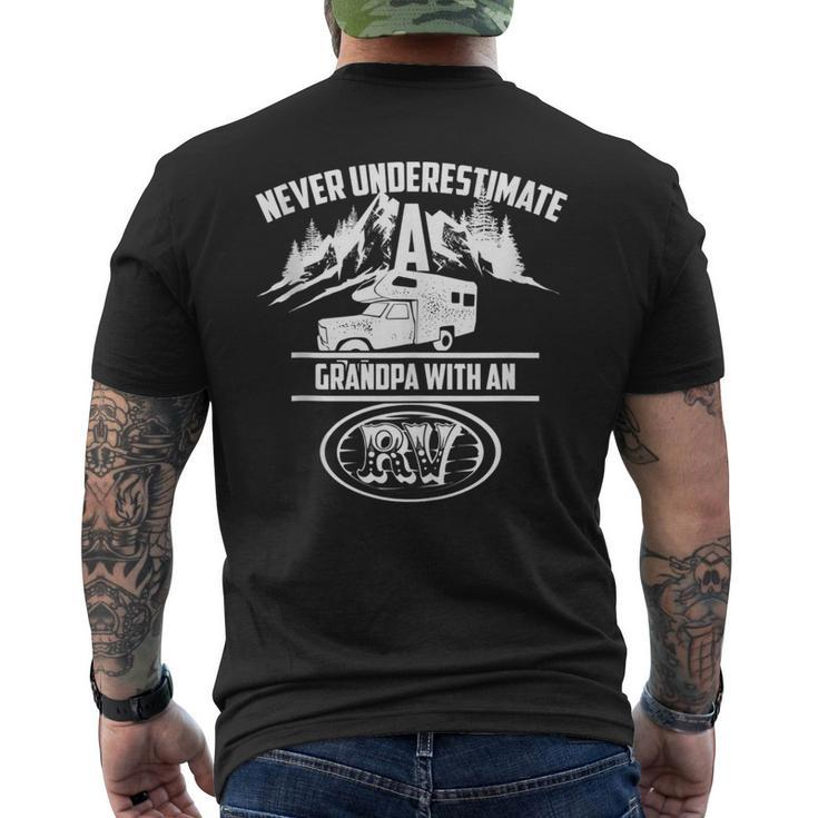 Cute Never Underestimate A Grandpa With An Rv Men's T-shirt Back Print