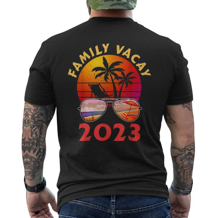 Family Vacay 2023 Retro Sunset Beach Trip Vacation Matching Mens Back Print T-shirt