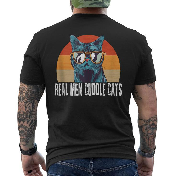 Real Men Cuddle Cats Cat Daddy Dad Vintage Retro Men's Back Print T-shirt