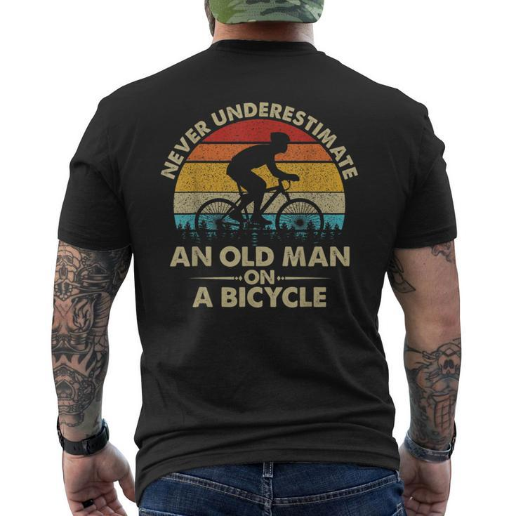 Never Underestimate An Old Man On A Bicycle Vintage Retro Men's T-shirt Back Print
