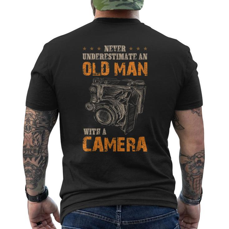Never Underestimate An Old Man With Camera Men's T-shirt Back Print