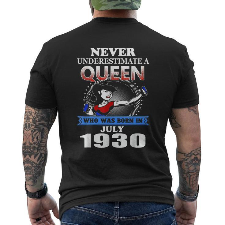 Never Underestimate A Queen Born In July 1930 Men's T-shirt Back Print