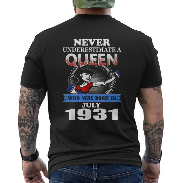 Never Underestimate A Queen Born In July 1931 Men's T-shirt Back Print