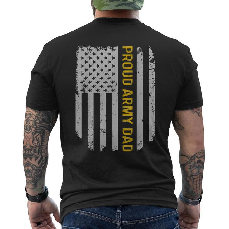 Vintage American Flag Proud Army Dad Fathers Day Gift  Men's Crewneck Short Sleeve Back Print T-shirt
