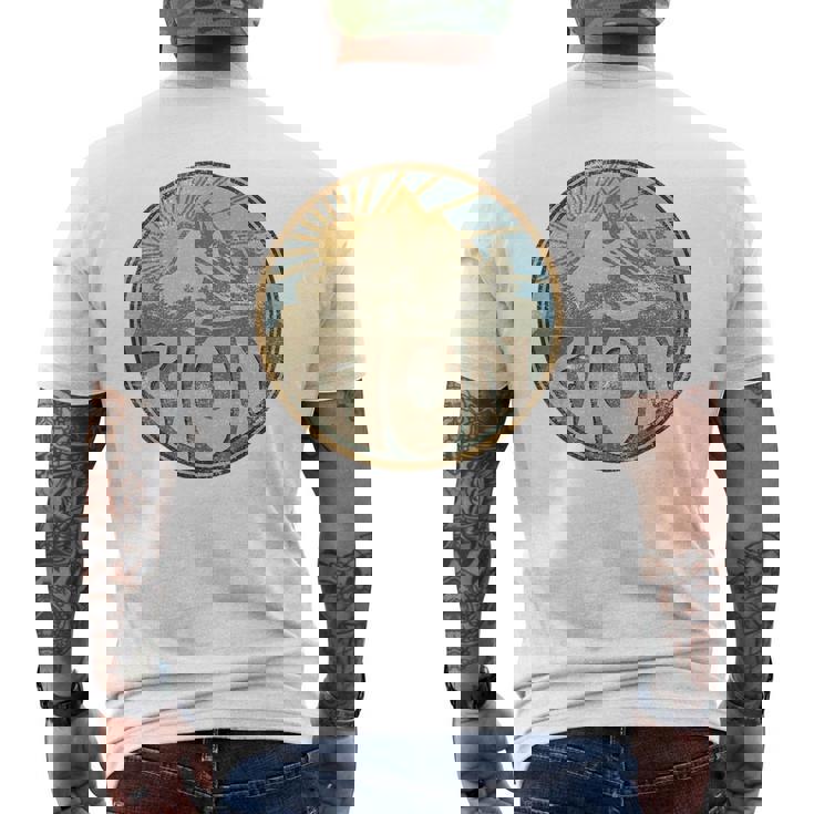 Zion National Park Utah Nature Mountains Hiking Outdoors  Mens Back Print T-shirt