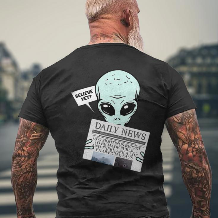Believe Yet Alien Reading Newspaper Ufo G Mens Back Print T-shirt Gifts for Old Men