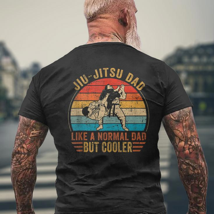 Retro Jiu Jitsu Dad Bjj Men Fathers Day Vintage Mens Back Print T-shirt Gifts for Old Men