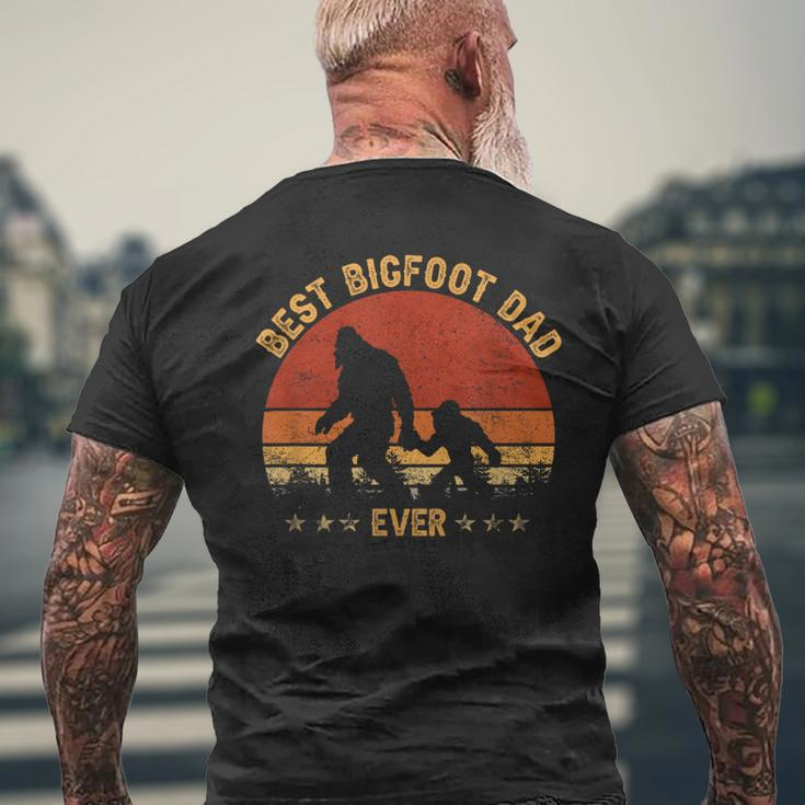 Sasquatch Dad Best Bigfoot Dad Ever Fathers Day Mens Back Print T-shirt Gifts for Old Men