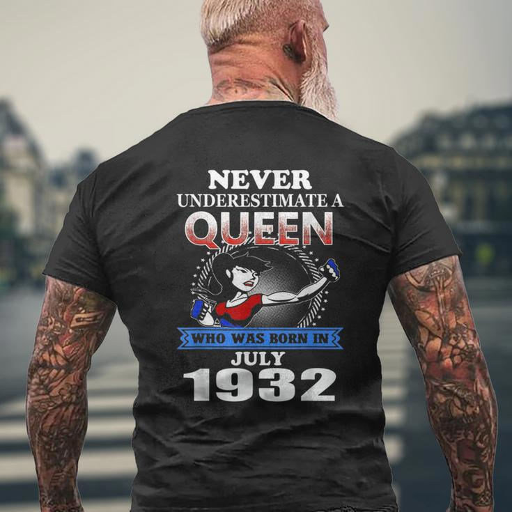 Never Underestimate A Queen Born In July 1932 Men's T-shirt Back Print Gifts for Old Men