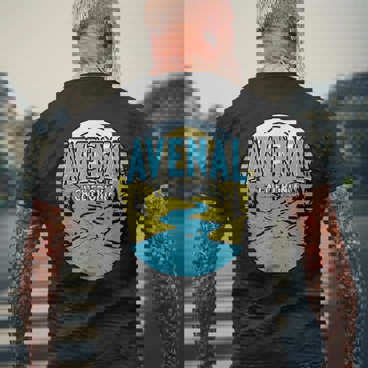 Vintage Avenal California River Valley Souvenir Print Men's T-shirt Back Print Gifts for Old Men