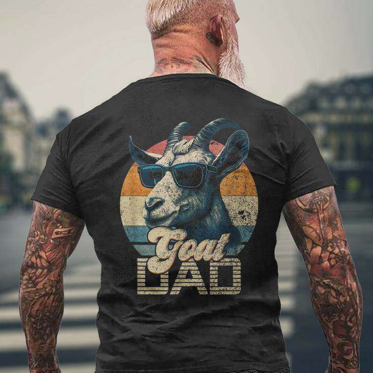 Vintage Retro Goat Dad Best Goat Daddy Funny Fathers Day Mens Back Print T-shirt Gifts for Old Men