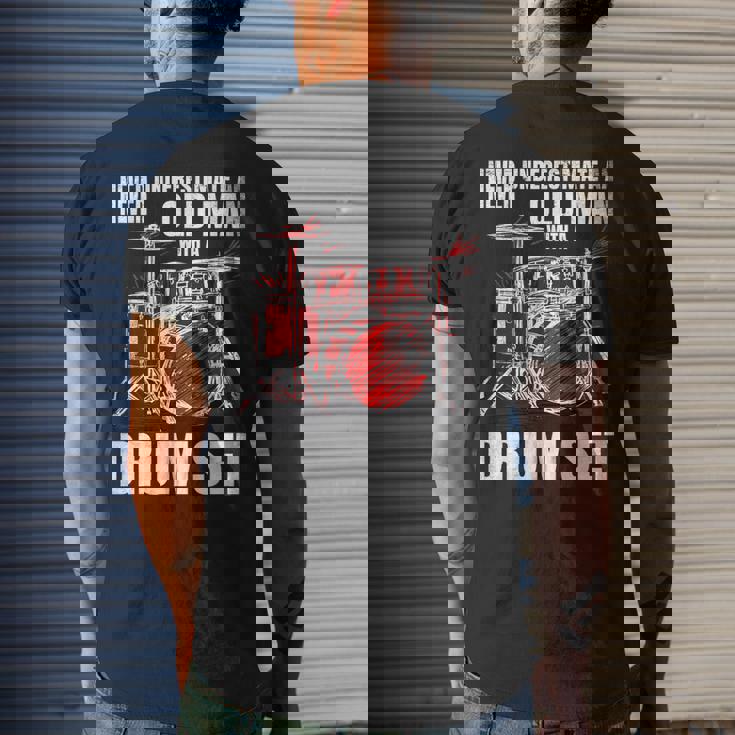 T-shirt Humour Batteur "Never Underestimate An Old Man With A Drum Set" - Unisexe - Taille Standard