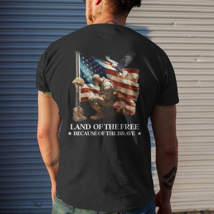Memorial Day Land Of Free Because Of Brave Veterans American Mens Back Print T-shirt Gifts for Him