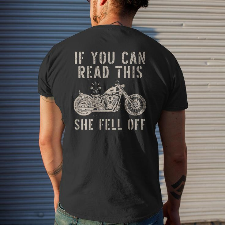If You Can Read This She Fell Off Distressed Motorcycle Men's Back Print T-shirt Gifts for Him