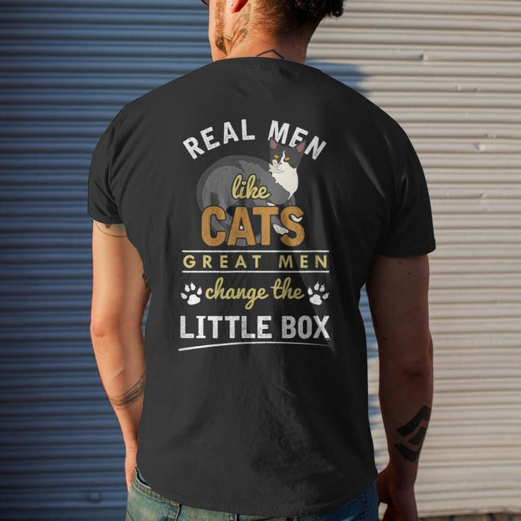 Real Men Like Cats Pets Cat DadMen's Back Print T-shirt Gifts for Him