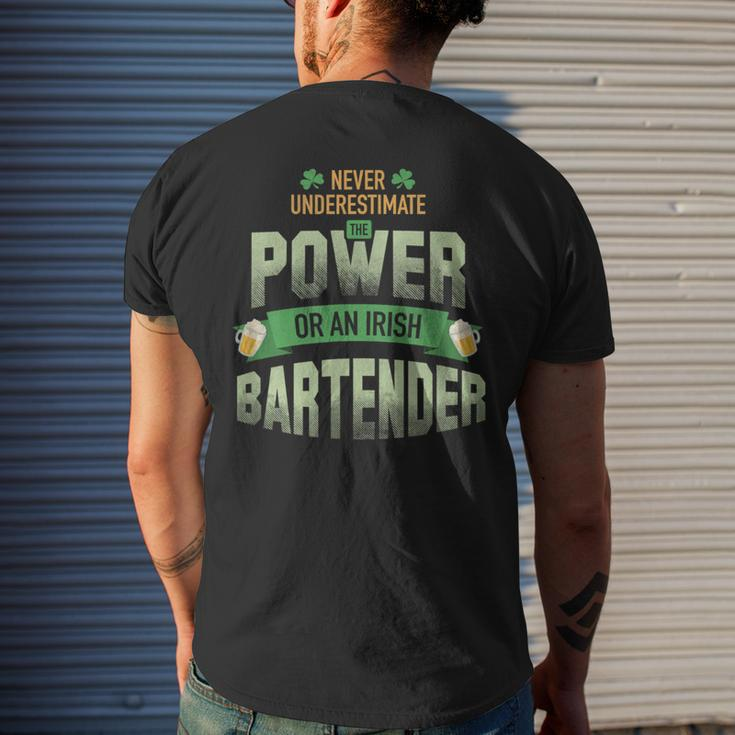 St Patrick's Day Bartender Ideas Never Underestimate Men's T-shirt Back Print Gifts for Him