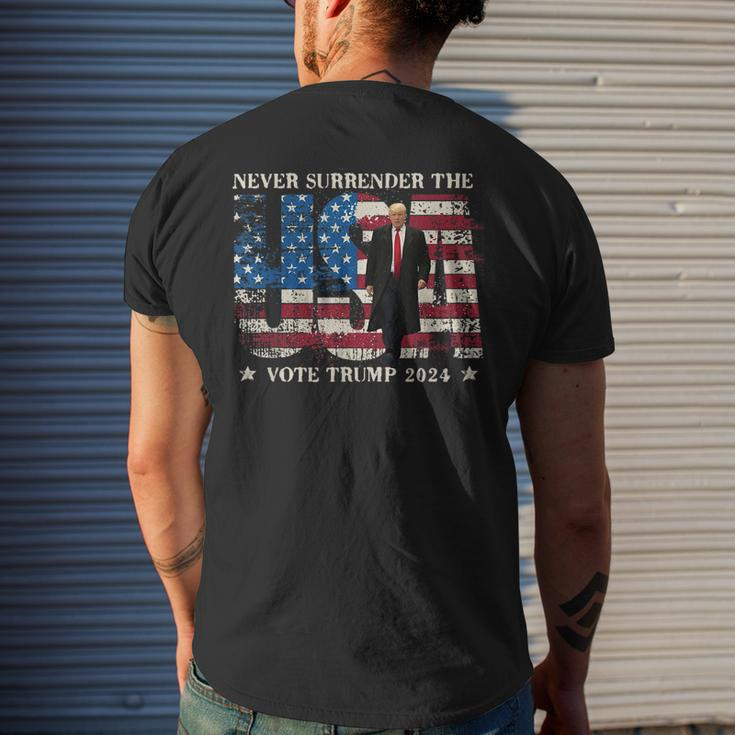 Never Surrender The Usa Grunge Vote Trump 2024 Men's T-shirt Back Print Gifts for Him
