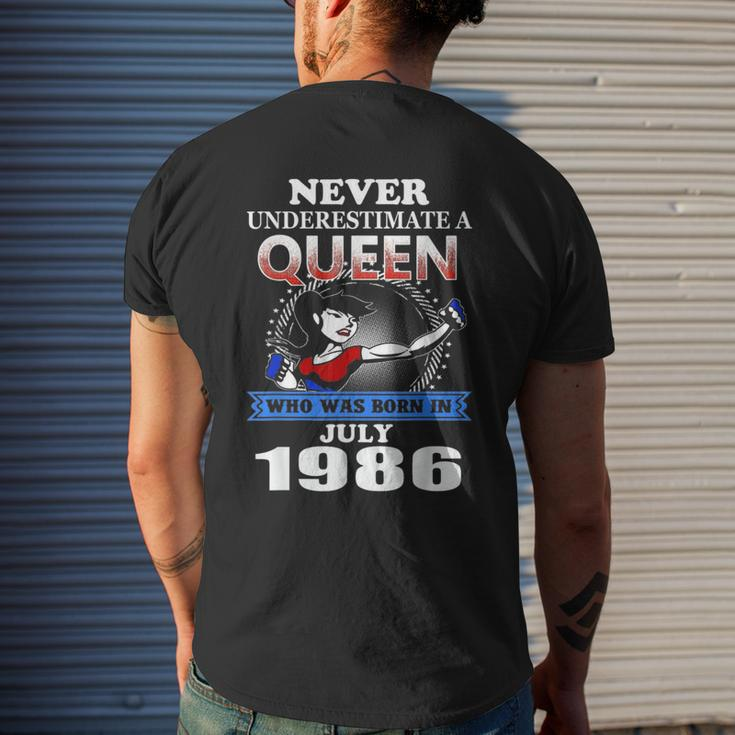 Never Underestimate A Queen Born In July 1986 Men's T-shirt Back Print Gifts for Him