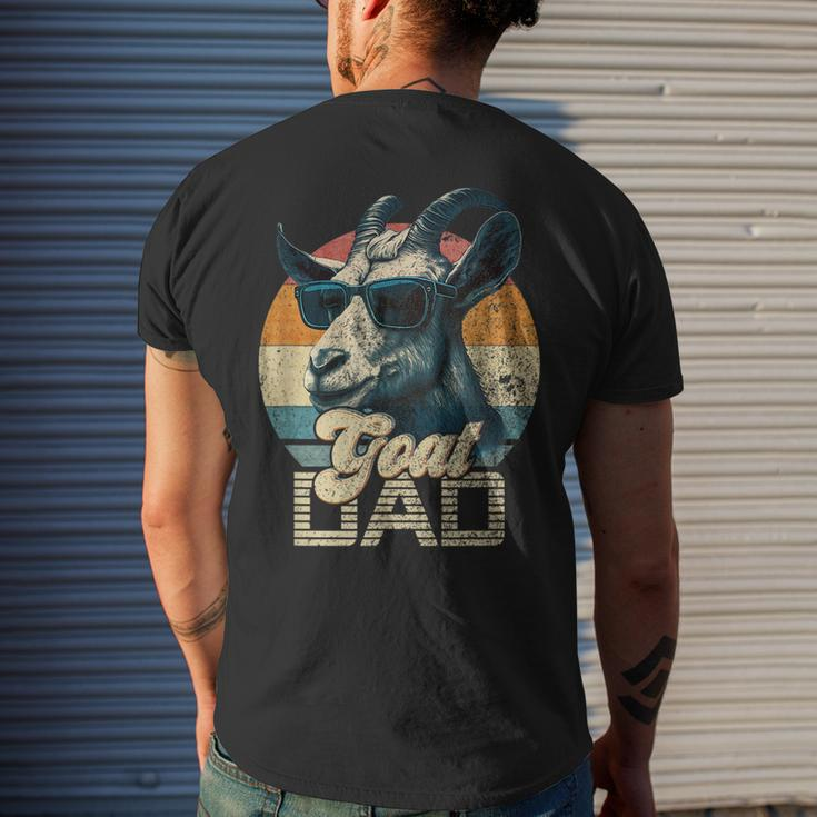 Vintage Retro Goat Dad Best Goat Daddy Funny Fathers Day Mens Back Print T-shirt Gifts for Him