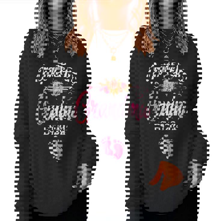 Promoted To Grandma 2024 First Time New Grandma Pregnancy Women Sweatshirt