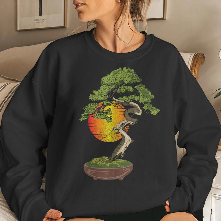 Aesthetic Retro Bonsai Tree Nature Lover Gardener Planting Women Sweatshirt Gifts for Her