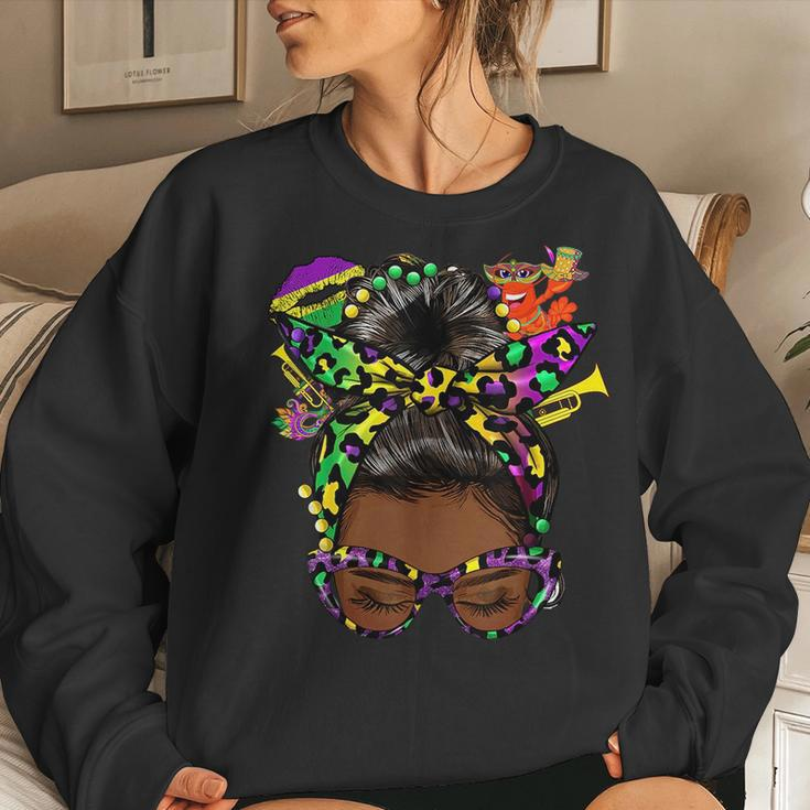 Afro Messy Bun Happy Mardi Gras Black Women Carnival Women Crewneck Graphic Sweatshirt Gifts for Her