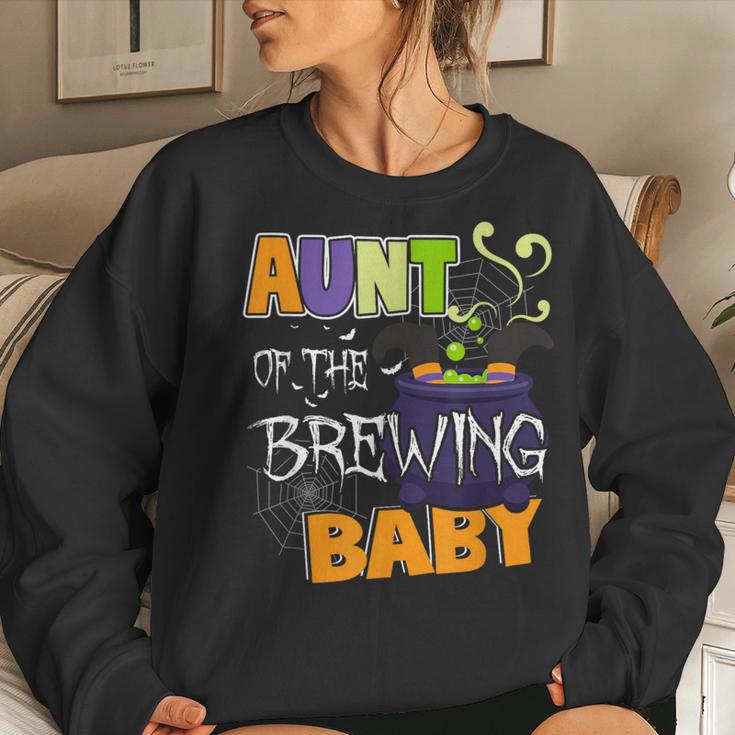 Aunt Of Brewing Baby Halloween Theme Baby Shower Witch Women Sweatshirt Gifts for Her