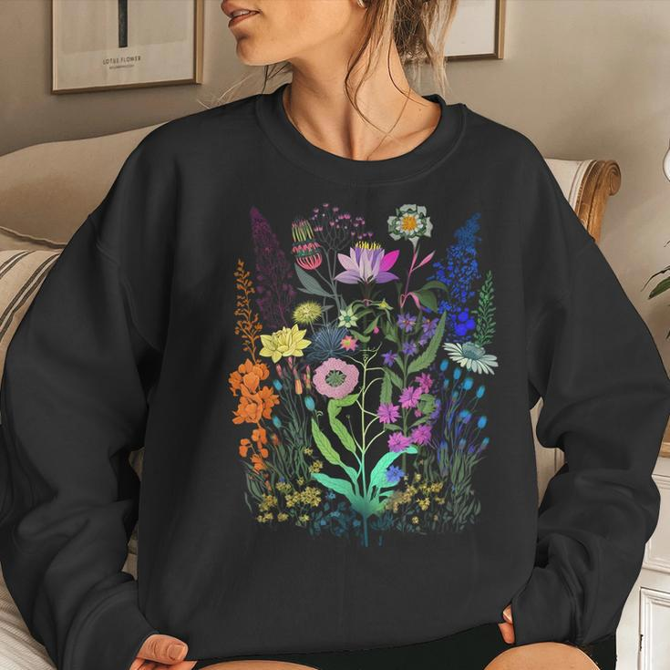 Flower Graphic For Wildflower Floral Gardening Lover Women Sweatshirt Gifts for Her