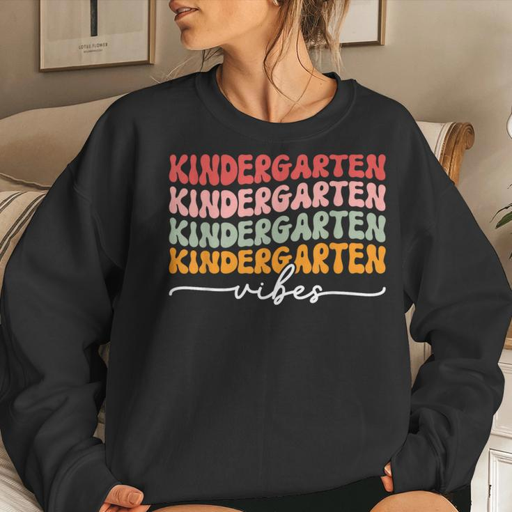 Groovy Kindergarten Vibes Retro Teacher Back To School Vibes Women Crewneck Graphic Sweatshirt Gifts for Her