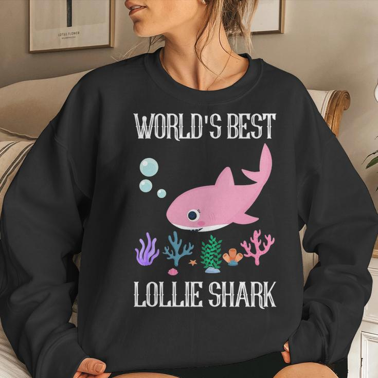 Lollie Grandma Gift Worlds Best Lollie Shark Women Crewneck Graphic Sweatshirt Gifts for Her