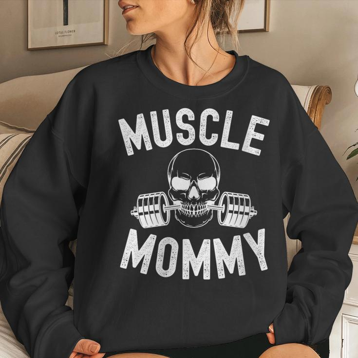Muscle Mommy Weightlifter Mom Cool Skull Gym Mother Workout Women Sweatshirt Gifts for Her