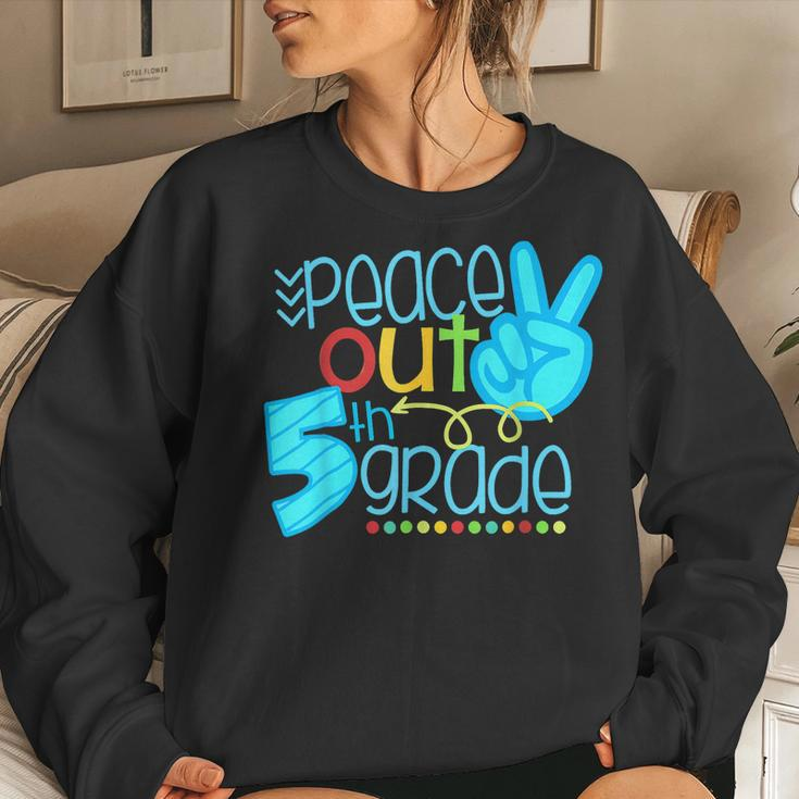 Peace Out 5Th Grade Funny End Of School Year Teacher Student Women Crewneck Graphic Sweatshirt Gifts for Her