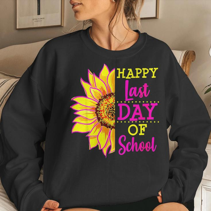 Sunflower Last Day Of School Teacher End Year Preschool Women Sweatshirt Gifts for Her