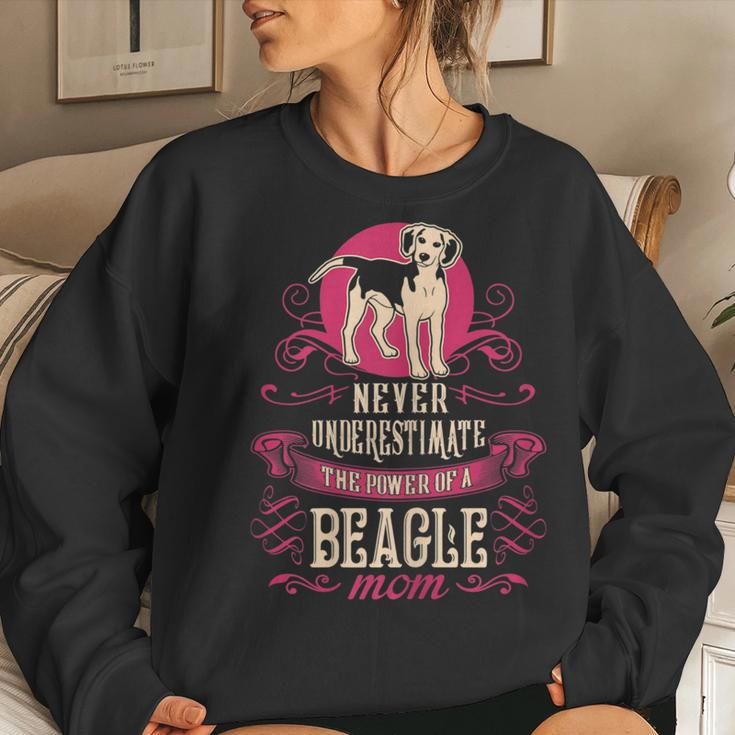Never Underestimate Power Of Beagle Mom Women Sweatshirt Gifts for Her