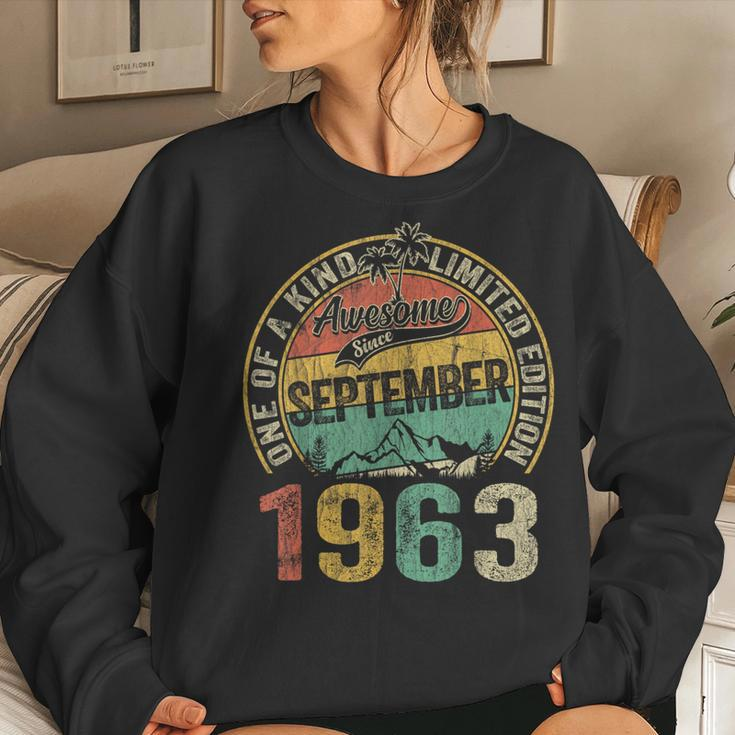 Vintage September 1963 60 Year Old 60Th Birthday Women Women Sweatshirt Gifts for Her