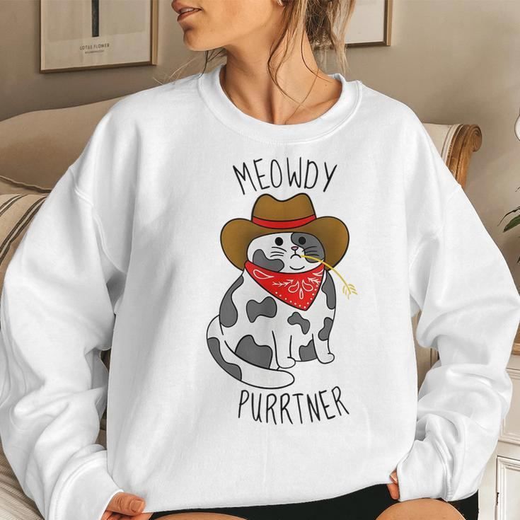 Cowboy Cat Meowdy Purrtner Western Sarcastic Partner Women Sweatshirt Gifts for Her