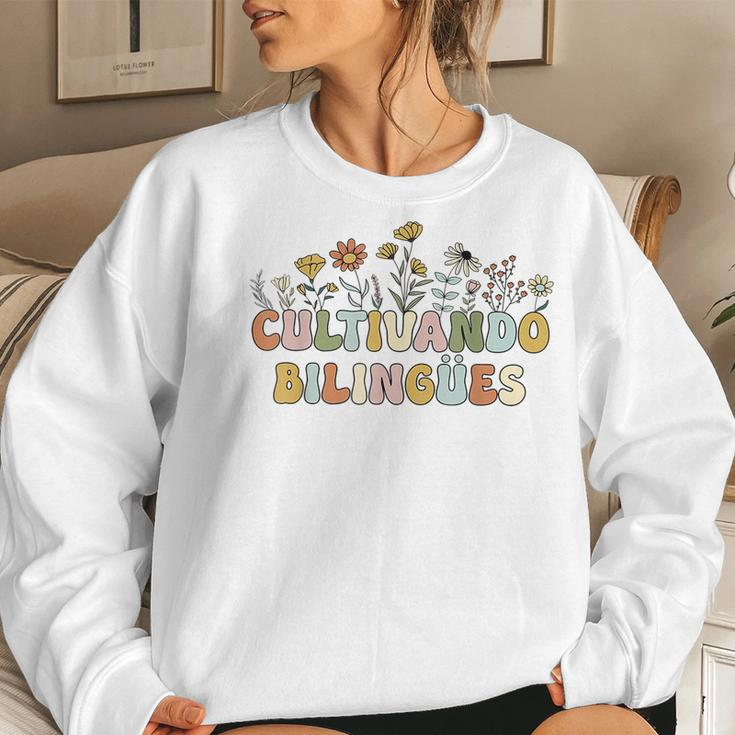 Cultivando Bilingues Wildflowers Teacher Dual Language Crew Women Sweatshirt Gifts for Her