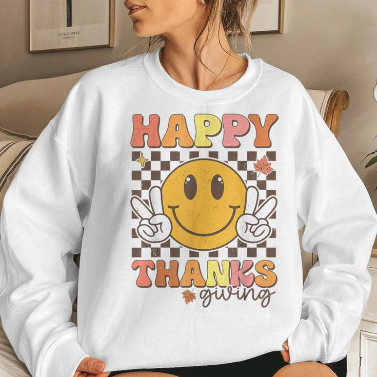 Happy Thanksgiving Retro Smile Face Fall Autumn Women Sweatshirt Gifts for Her