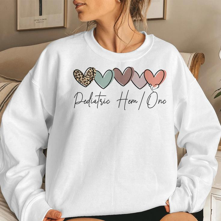 Pediatric Hematology Oncology Leopard Peds Hem Onc Nurse Women Crewneck Graphic Sweatshirt Gifts for Her