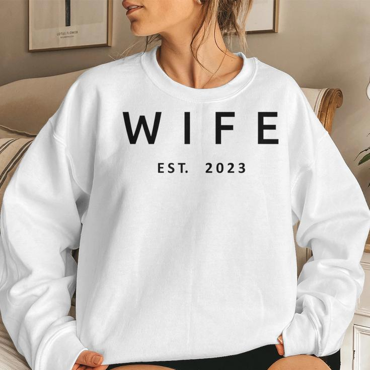 Wife Est 2023 Wedding Married Couple Matching Husband Wife Women Crewneck Graphic Sweatshirt Gifts for Her