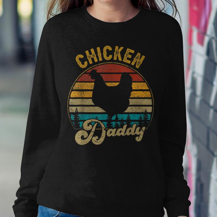 Chicken Daddy Vintage Retro 70S Chicken Dad Fathers Day Men Women Crewneck Graphic Sweatshirt Funny Gifts