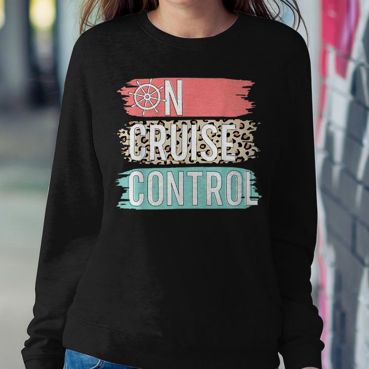 Control On Cruise Leopard Funny Summer Vacation Family Women Women Crewneck Graphic Sweatshirt Funny Gifts