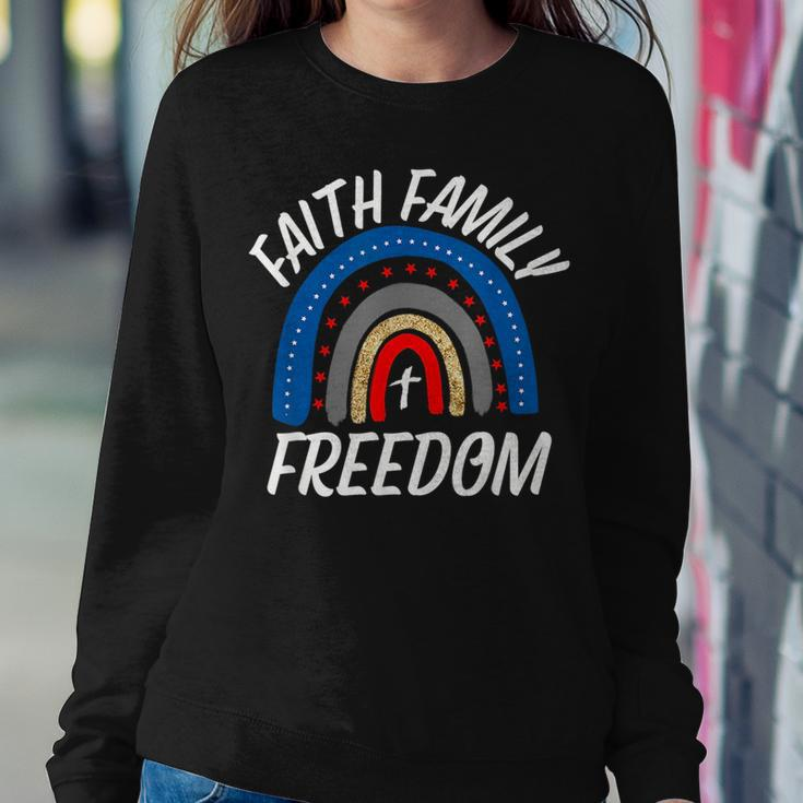 July 4Th Women’S Patriotic Faith Family Freedom American Women Sweatshirt Unique Gifts